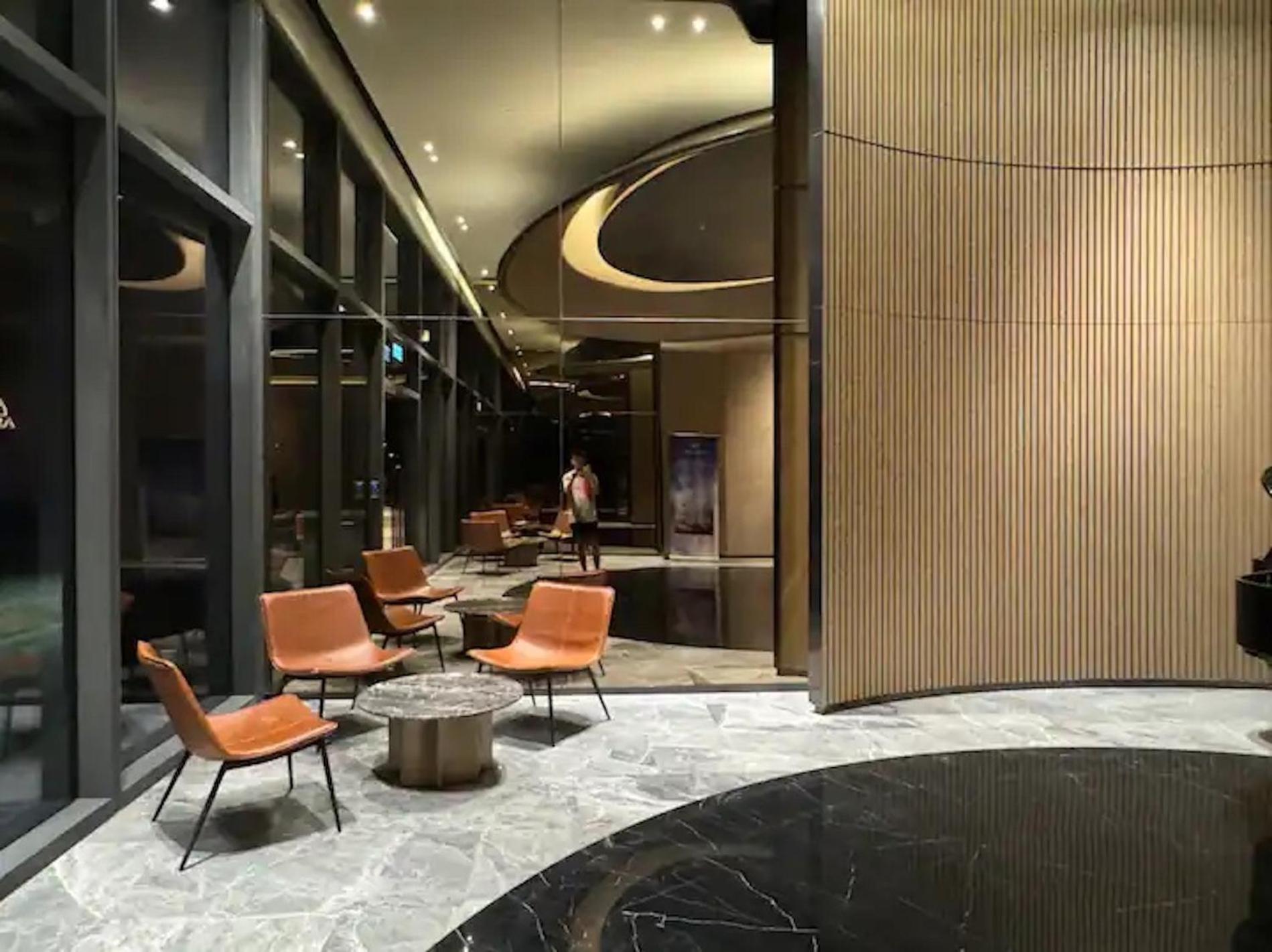 The Opera Apartment Cental Saigon Free Pool-Gym-Sauna Room- Golf Mini Bandar Ho Chi Minh Luaran gambar