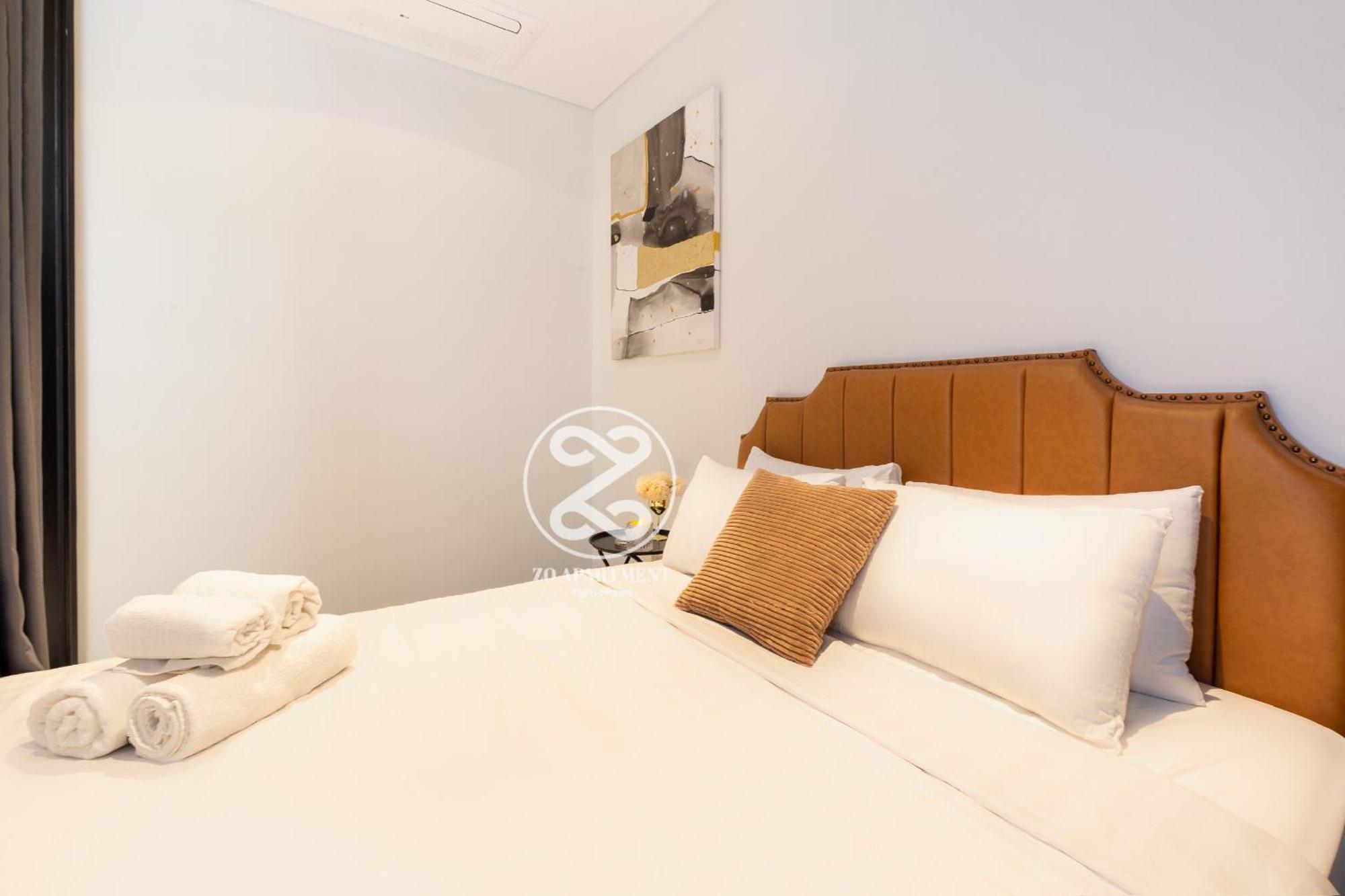 The Opera Apartment Cental Saigon Free Pool-Gym-Sauna Room- Golf Mini Bandar Ho Chi Minh Luaran gambar