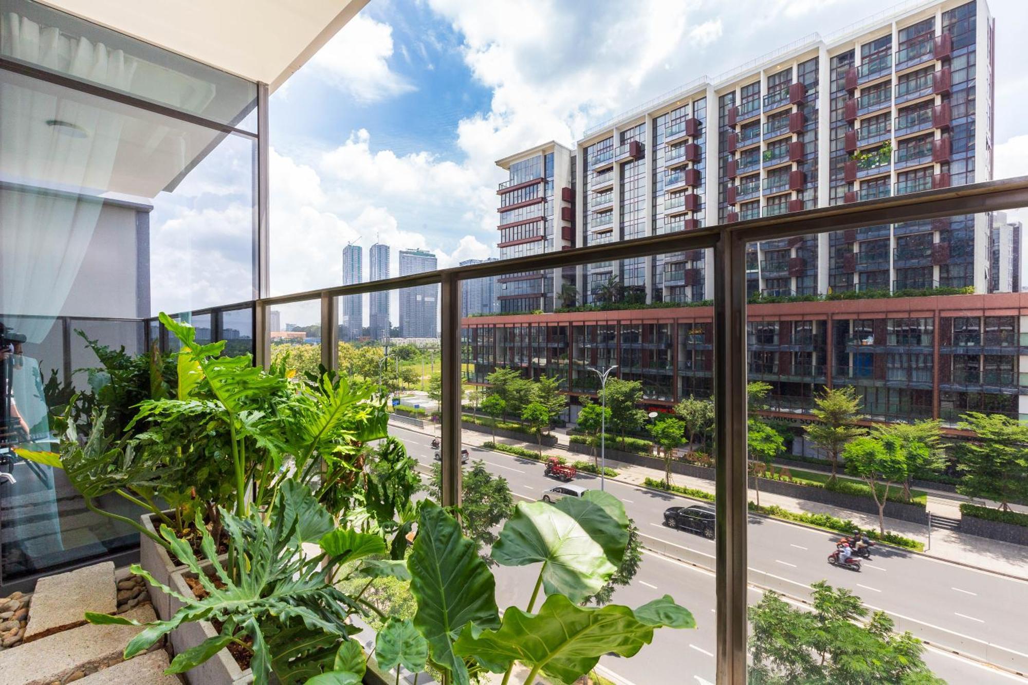 The Opera Apartment Cental Saigon Free Pool-Gym-Sauna Room- Golf Mini Bandar Ho Chi Minh Luaran gambar