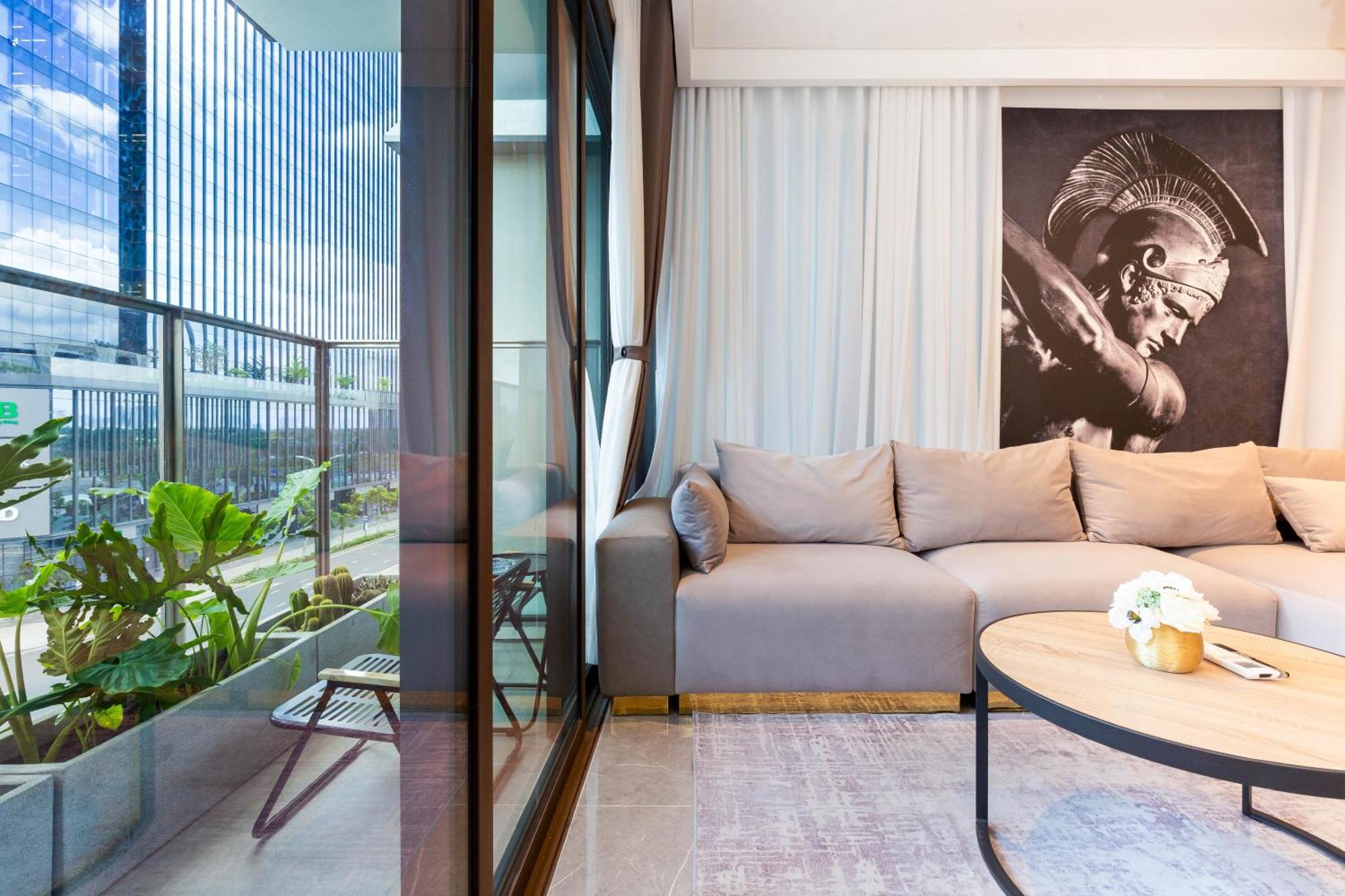 The Opera Apartment Cental Saigon Free Pool-Gym-Sauna Room- Golf Mini Bandar Ho Chi Minh Luaran gambar