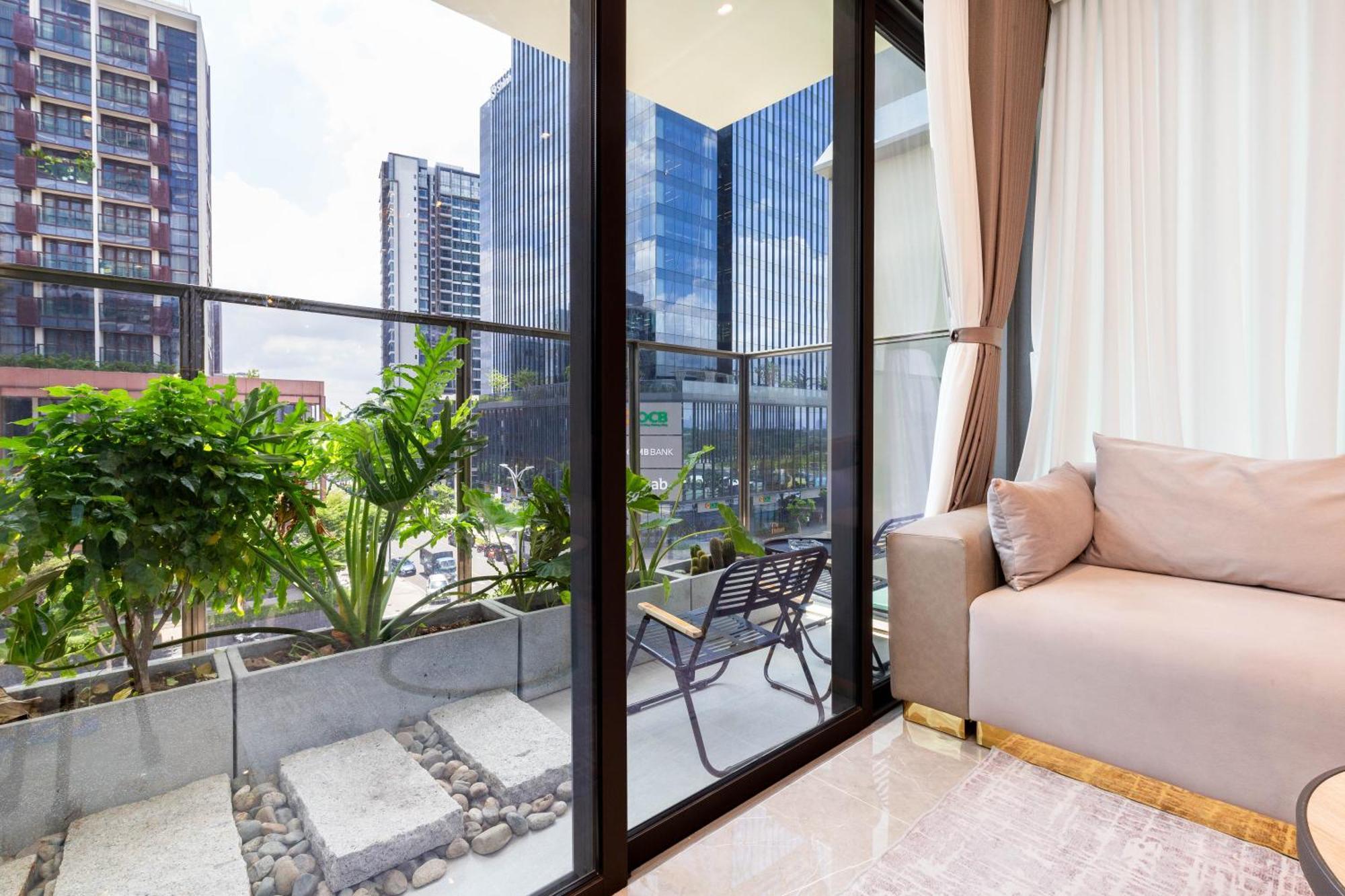The Opera Apartment Cental Saigon Free Pool-Gym-Sauna Room- Golf Mini Bandar Ho Chi Minh Luaran gambar